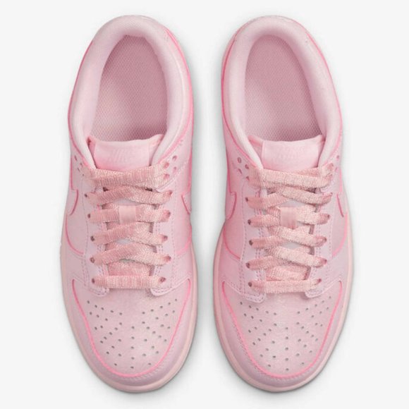 🎀[BRAND NEW] NIKE DUNK LOW PRISM PINK GS YOUTH SHOES SIZE 4Y LOW TOP SNEAKERS🎀 - Picture 3 of 12